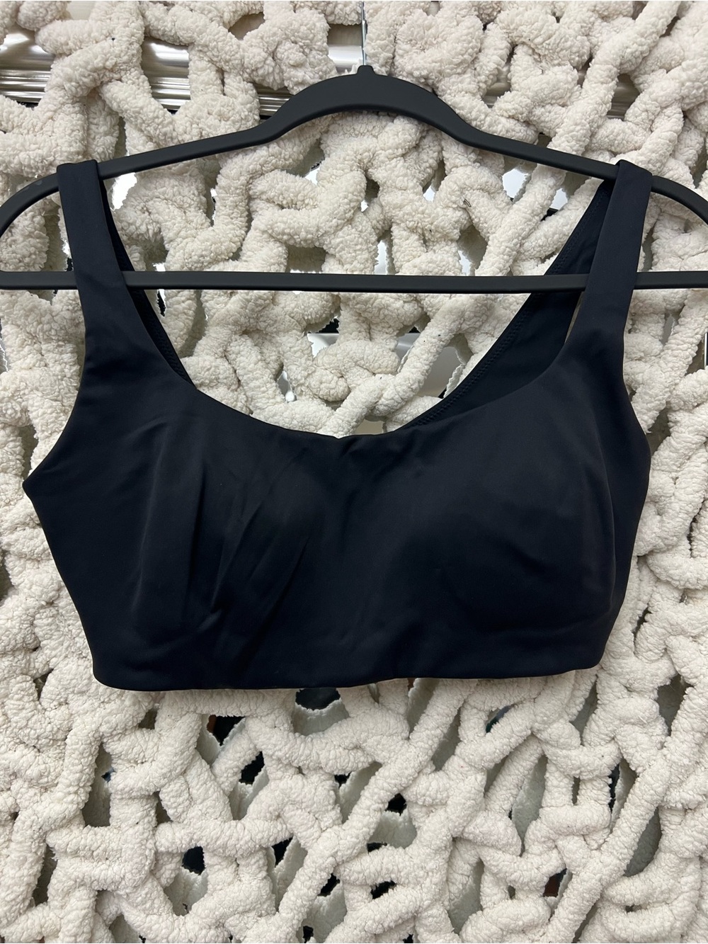 NIKE SKIMS MATTE SCOOP NECK BRA NWT - OBSIDIAN